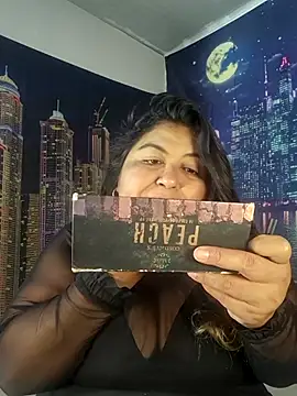 curvy diva  online show from May 2026 10:23:01 AM