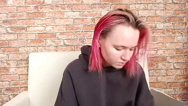 Ericha Stone online show from November 2025 03:01:02 AM