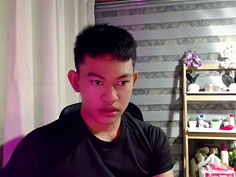 Make your ladyxx online show from March 2026 12:52:01 PM