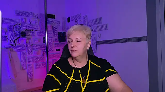 MaryMogan online show from September 2025 08:14:02 AM