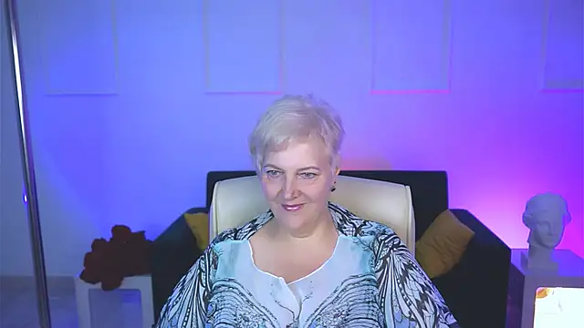 MaryMogan online show from September 2025 08:36:02 AM