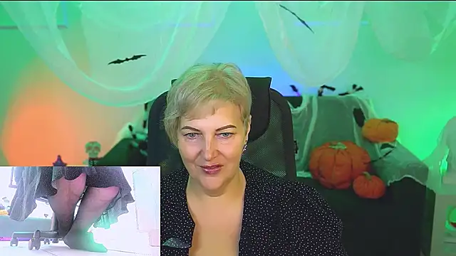 MaryMogan online show from October 2025 04:13:01 AM