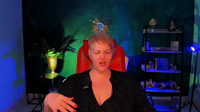 MaryMogan online show from November 2025 08:36:02 AM