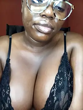 TheSpiceyQueen online show from February 2026 10:19:02 AM