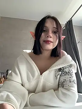 YourLittleDevil online show from May 2026 06:55:01 AM