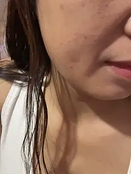 Snapshot of Binjt chatting on November 2025 06:24:02 AM Binjt online show from November 2025 06:24:02 AM