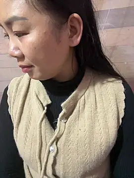 Snapshot of Binjt chatting on February 2026 10:03:02 AM Binjt online show from February 2026 10:03:02 AM