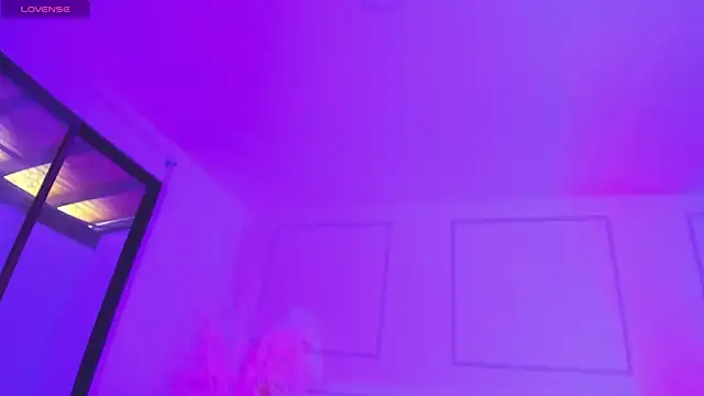 Snapshot of Emilywillis8 chatting on October 2025 01:51:02 PM Emilywillis8 online show from October 2025 01:51:02 PM