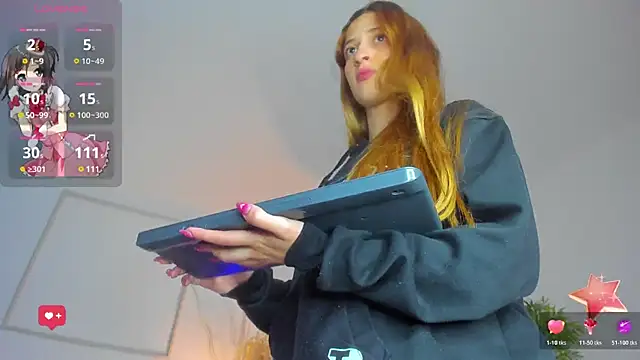 Snapshot of Emilywillis8 chatting on November 2025 01:12:02 PM Emilywillis8 online show from November 2025 01:12:02 PM