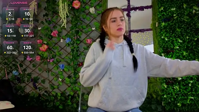 Snapshot of baby_nyco chatting on October 2025 05:03:02 PM baby nyco online show from October 2025 05:03:02 PM