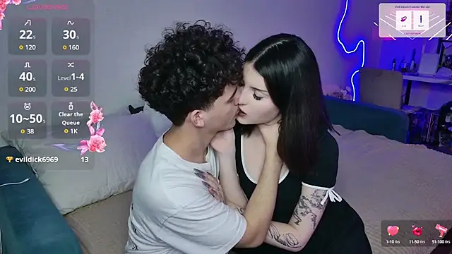 Snapshot of Alice18James chatting on October 2025 04:26:02 PM Alice18James online show from October 2025 04:26:02 PM