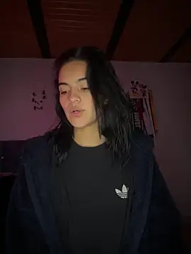 Snapshot of blinkiii_ chatting on October 2025 10:29:02 PM blinkiii online show from October 2025 10:29:02 PM