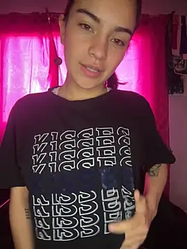 blinkiii  online show from November 2025 12:20:01 PM