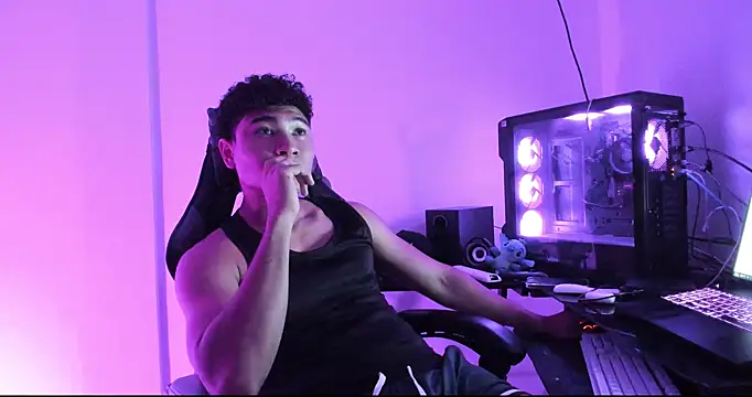 kenji azura1 online show from October 2025 07:45:01 AM