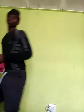 phumlanisanka online show from October 2025 03:41:01 PM