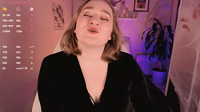 Snapshot of Kitty_Rest_ chatting on October 2025 03:46:02 PM Kitty Rest online show from October 2025 03:46:02 PM