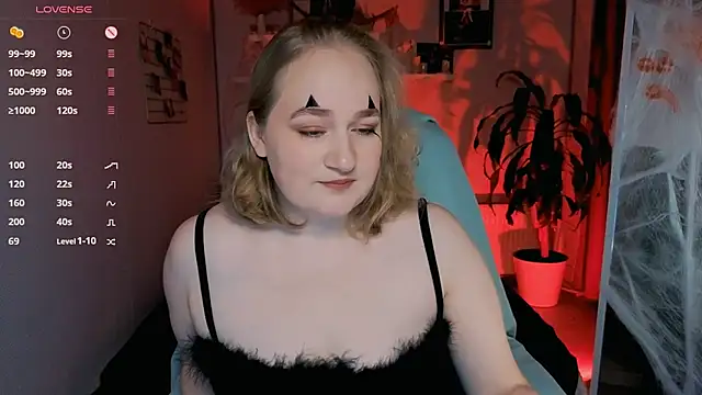 Snapshot of Kitty_Rest_ chatting on October 2025 04:35:02 PM Kitty Rest online show from October 2025 04:35:02 PM