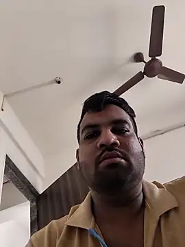 Snapshot of vinay_smalldick chatting on December 2025 06:07:01 AM vinay smalldick online show from December 2025 06:07:01 AM