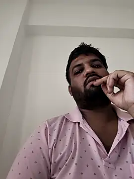 vinay smalldick online show from April 2026 12:29:02 PM