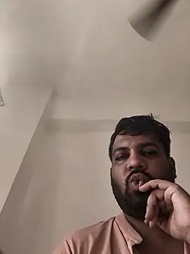 vinay smalldick online show from April 2026 02:58:01 AM