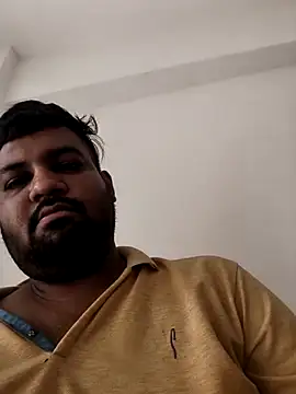 vinay smalldick online show from May 2026 04:07:02 AM