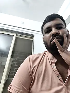 vinay smalldick online show from May 2026 02:57:02 PM