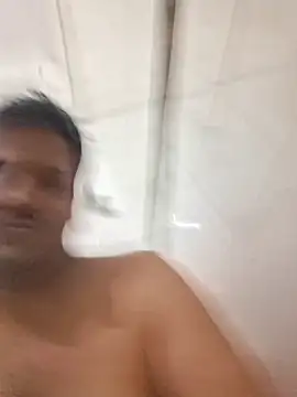 Snapshot of chiikuloveu chatting on November 2025 06:46:02 AM chiikuloveu online show from November 2025 06:46:02 AM