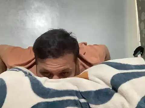 Snapshot of chiikuloveu chatting on February 2026 03:14:02 AM chiikuloveu online show from February 2026 03:14:02 AM