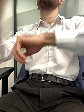 speddy34 online show from December 2025 07:16:02 AM