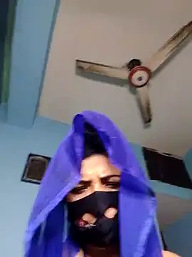 Cute-Rani-1 online show from April 2026 09:41:02 PM