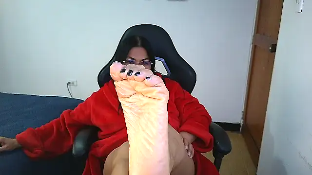 LissafeetHott online show from July 2026 09:43:01 PM