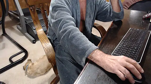 billy471 online show from October 2025 03:35:01 PM