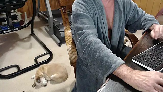 billy471 online show from November 2025 04:16:02 PM