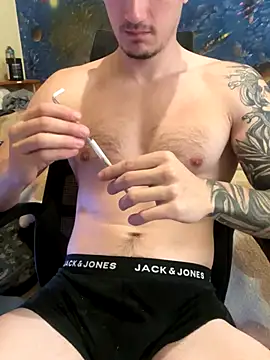 Snapshot of fronkie9384 chatting on November 2025 10:43:02 AM fronkie9384 online show from November 2025 10:43:02 AM