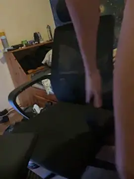 Snapshot of fronkie9384 chatting on November 2025 11:48:01 PM fronkie9384 online show from November 2025 11:48:01 PM