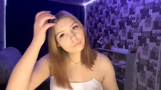 SwiiSweet online show from January 2026 04:21:02 PM