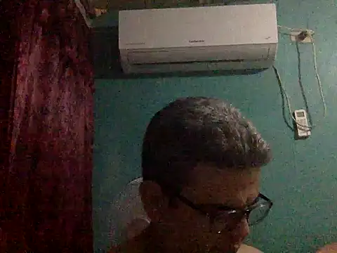 Snapshot of Katracho6969 chatting on September 2025 04:03:02 AM Katracho6969 online show from September 2025 04:03:02 AM