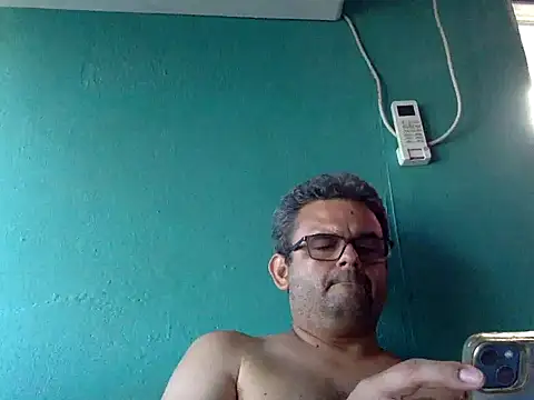 Snapshot of Katracho6969 chatting on October 2025 02:48:01 PM Katracho6969 online show from October 2025 02:48:01 PM