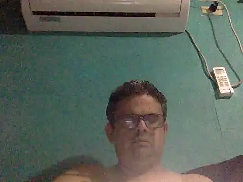 Snapshot of Katracho6969 chatting on October 2025 02:01:02 AM Katracho6969 online show from October 2025 02:01:02 AM