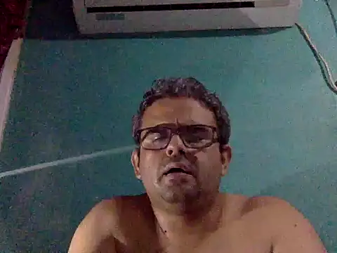 Snapshot of Katracho6969 chatting on October 2025 04:53:02 AM Katracho6969 online show from October 2025 04:53:02 AM