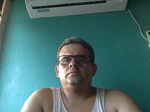 Snapshot of Katracho6969 chatting on November 2025 09:57:02 PM Katracho6969 online show from November 2025 09:57:02 PM