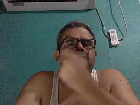 Snapshot of Katracho6969 chatting on November 2025 04:10:02 AM Katracho6969 online show from November 2025 04:10:02 AM