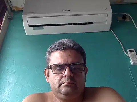 Snapshot of Katracho6969 chatting on November 2025 04:18:02 PM Katracho6969 online show from November 2025 04:18:02 PM