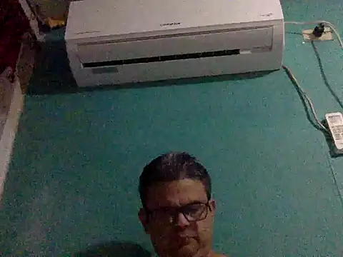 Snapshot of Katracho6969 chatting on December 2025 03:03:01 AM Katracho6969 online show from December 2025 03:03:01 AM