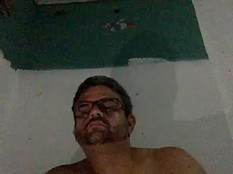 Snapshot of Katracho6969 chatting on December 2025 03:34:02 AM Katracho6969 online show from December 2025 03:34:02 AM