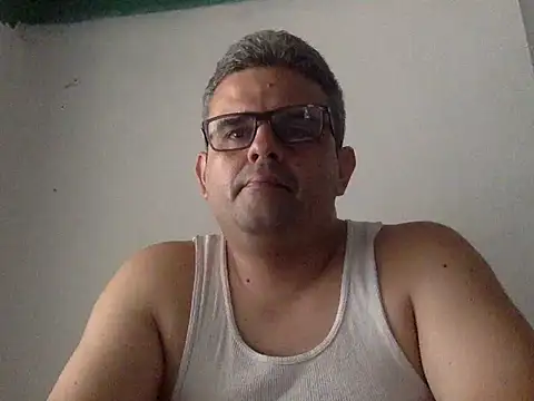 Snapshot of Katracho6969 chatting on January 2026 05:48:02 PM Katracho6969 online show from January 2026 05:48:02 PM