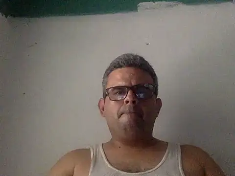 Snapshot of Katracho6969 chatting on January 2026 04:54:02 PM Katracho6969 online show from January 2026 04:54:02 PM