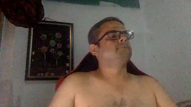 Snapshot of Katracho6969 chatting on June 2026 01:28:02 AM Katracho6969 online show from June 2026 01:28:02 AM