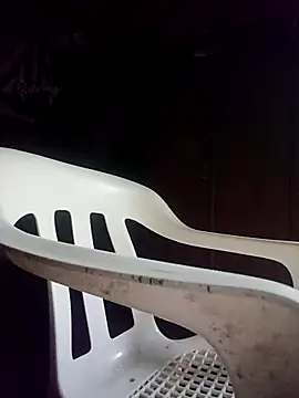 Snapshot of Lucy-Ferr chatting on September 2025 08:53:01 PM Lucy-Ferr online show from September 2025 08:53:01 PM