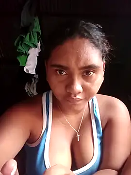 Snapshot of Lucy-Ferr chatting on September 2025 01:35:01 PM Lucy-Ferr online show from September 2025 01:35:01 PM